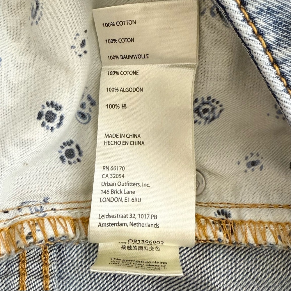 Anthropologie Pilcro Denim Cut Off‎ Distressed Shorts - Picture 9 of 9